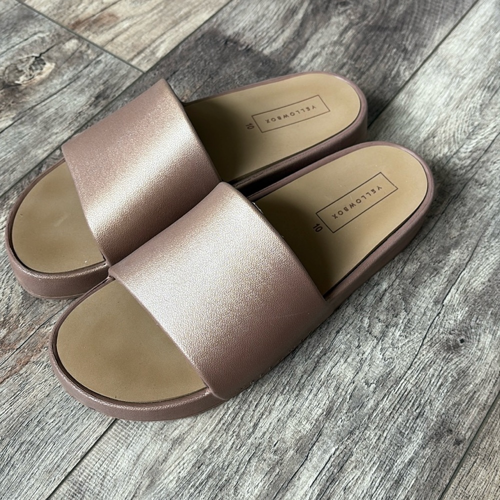 Yellow box platform shoes